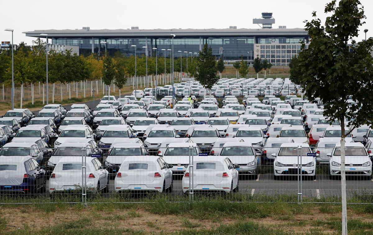 Volkswagen Berlin wltp | S prvim septembrom je v veljavo stopil nov merilni cikel WLTP, zato so morali ponovno certificirati svoje motorje in vse različne kombinacije. | Foto Reuters