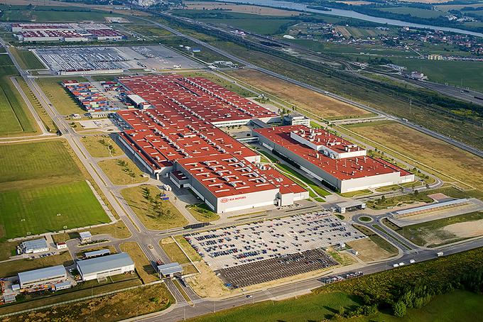 Tovarna Kie v Žilini na Slovaškem. Tam bodo že prihodnje leto izdelovali tudi električne avtomobile. | Foto: Kia
