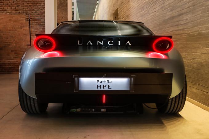 Oblikovalski koncept Pu+Ra je razkril nekaj oblikovnih značilnosti Lancie v prihodnosti, konkretnega modela pa ta koncept ni napovedal. | Foto: Lancia
