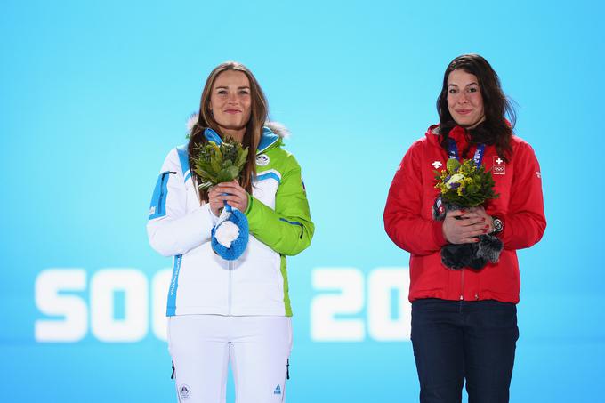 Tina Maze je leta 2014 na olimpijskih igrah v Sočiju kot prva Slovenka osvojila zlato olimpijsko medaljo v smuku. | Foto: Getty Images