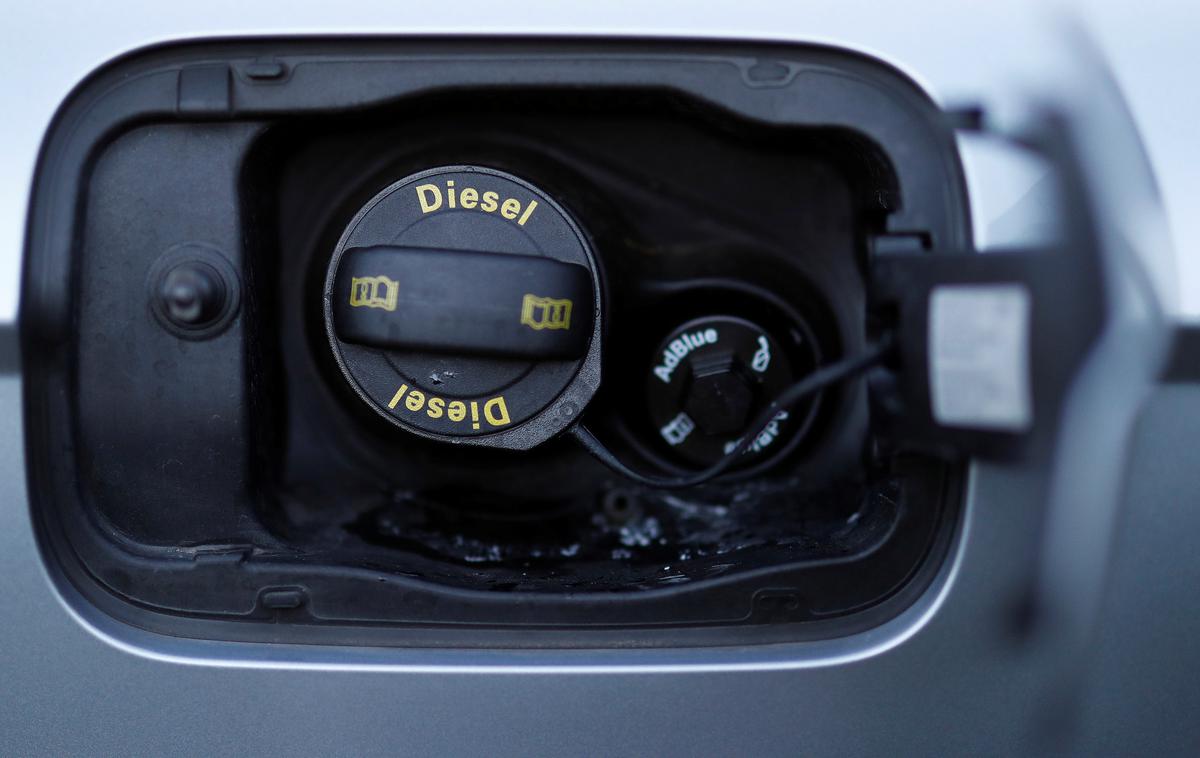 dizel | Ob avtocestah je cena za liter dizla prvič presegla mejo 1,5 evra na liter. | Foto Reuters