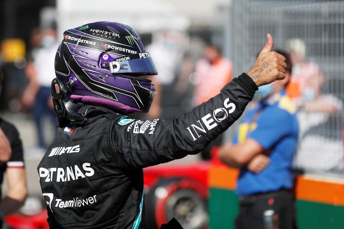 Lewis Hamilton | Lewis Hamilton bo svojo stoto zmago v F1 napadal s prvega startnega mesta v Budimpešti. | Foto Reuters