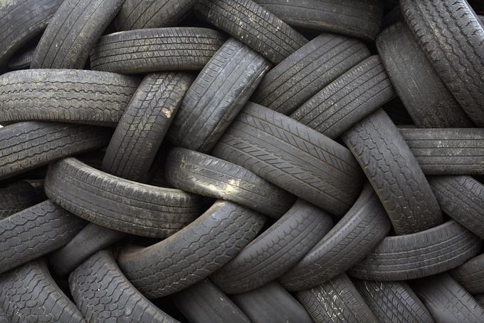 Če gum ne skladiščite pravilno, bo njihova življenjska doba krajša. | Foto: Thinkstock