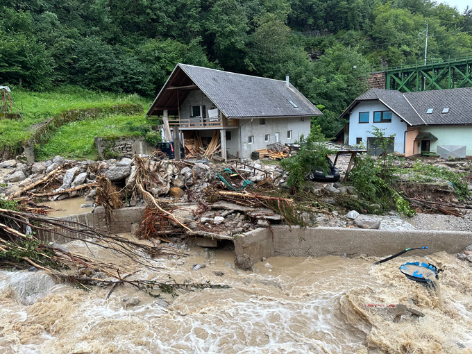 Poplave v Mostah v občini Žirovnica | Foto: Občina Žirovnica
