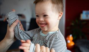 Zgodba slovenske mamice: kako otroku pojasniti Downov sindrom?