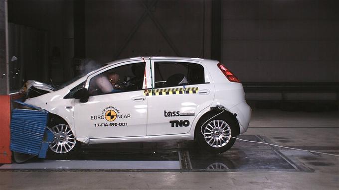 Fiat punto je najslabše ocenjeni avtomobil v zgodovini organizacije Euro NCAP. | Foto: EuroNCAP