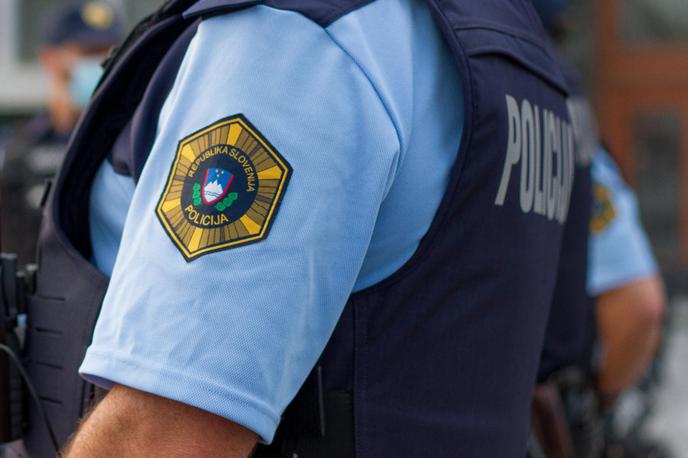 Policija, Slovenija | Zoper moškega sledi obdolžilni predlog zaradi različnih kršitev, so sporočili s policije. | Foto Shutterstock