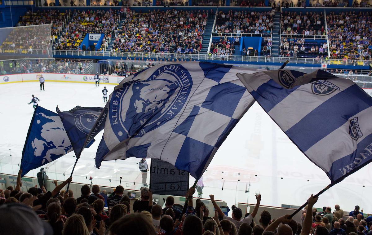Medveščak navijači | Še pred dvema sezonama v ligi KHL, konec tedna predčasno končuje sezono lige EBEL. | Foto Matic Klanšek Velej/Sportida