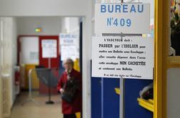 Francoskim socialistom po izidih vzporednih volitev absolutna večina