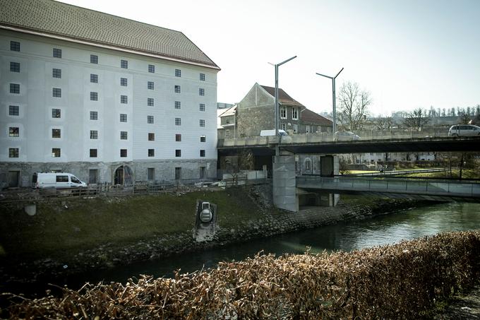 S prenovo Cukrarne bo Ljubljana pridobila razstavne prostore velikih razsežnosti, ki bodo lahko poleg manjših gostili velike razstave in dogodke. | Foto: Ana Kovač