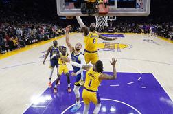 Miami še naprej preseneča, LA Lakers oddaljeni le še zmago