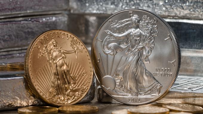 zlato, srebro | Foto: Shutterstock
