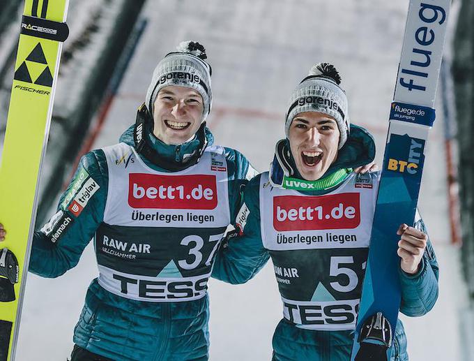 Žiga Jelar in Timi Zajc sta na zadnji tekmi v Lillehammerju osvojila drugo in tretje mesto. | Foto: Sportida