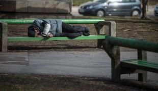 Višje sodišče znižalo kazen za smrt brezdomca v Mariboru
