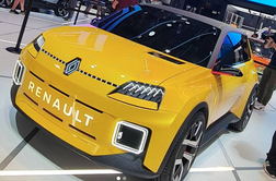 Prelomno leto 2030? Tudi Renault le še z elektriko.