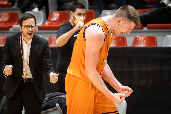 Helios Suns : KK Rogaška, pokal Spar | Helios se je kot prvi uvrstil v finale. | Foto Vid Ponikvar/Sportida