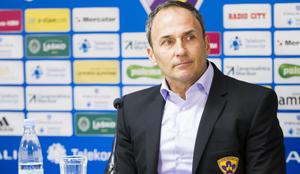 Vprašanja o navijačih so razjezila trenerja Maribora
