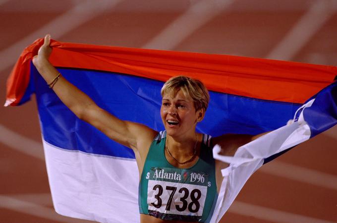 Brigita Bukovec je leta 1996 v Atlanti osvojila srebrno olimpijsko kolajno, prvo za slovensko atletiko.  | Foto: Reuters