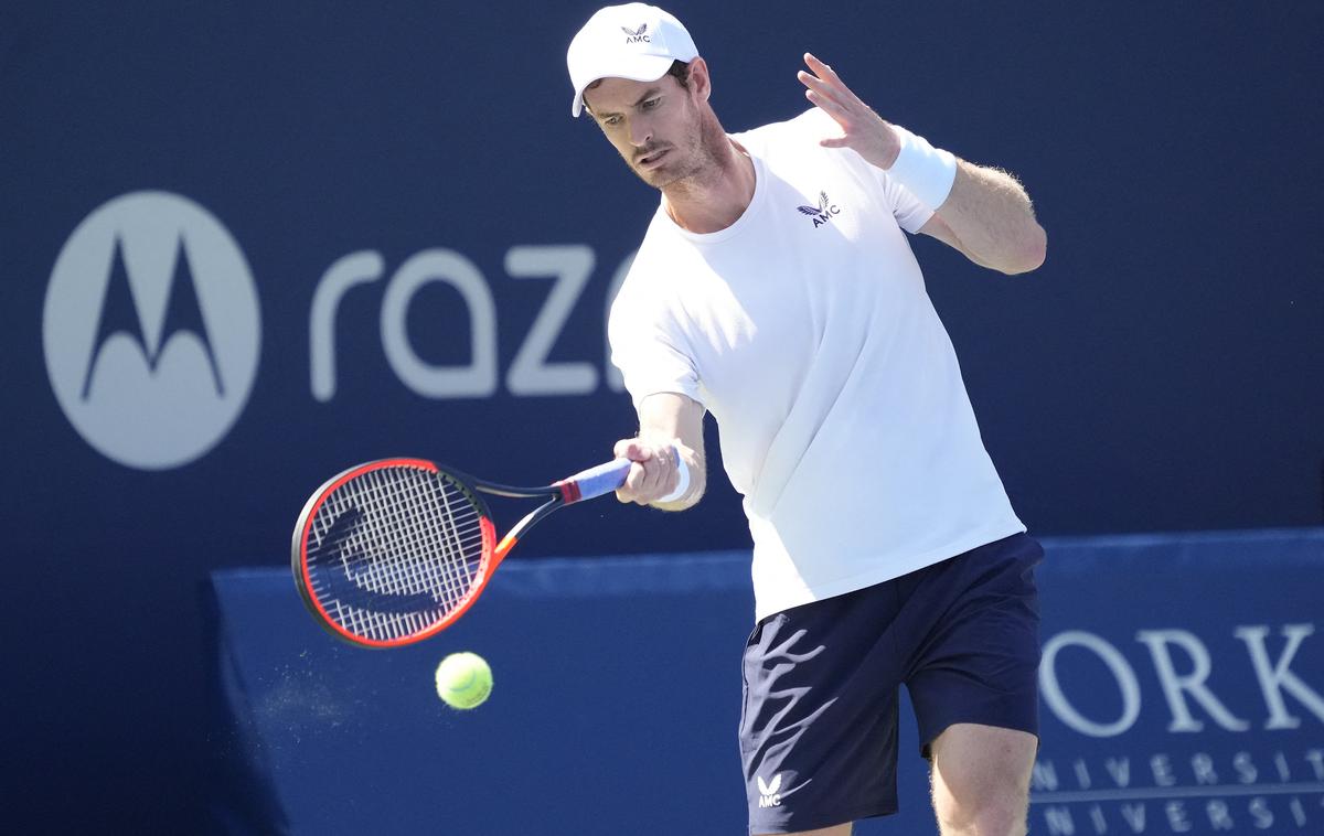 Andy Murray | Andy Murray je v prvem krogu v Baslu slavil s 7:5 in 6:4. | Foto Reuters