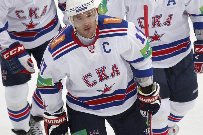 Ilja Kovalčuk se vrača v ligo KHL, v kateri je s SKA Sankt Peterburg dvakrat osvojil Gagarinov pokal. Oblekel bo dres Avangarda iz Omska. | Foto: Reuters