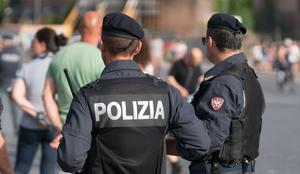 V Italiji v operaciji proti mafiji aretirali več kot 50 ljudi