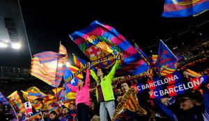 V Barceloni ob katastrofi odzvanjalo Messijevo ime