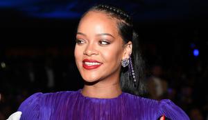 Rihanna odločena: Imela bom otroke – z moškim ali brez njega #video