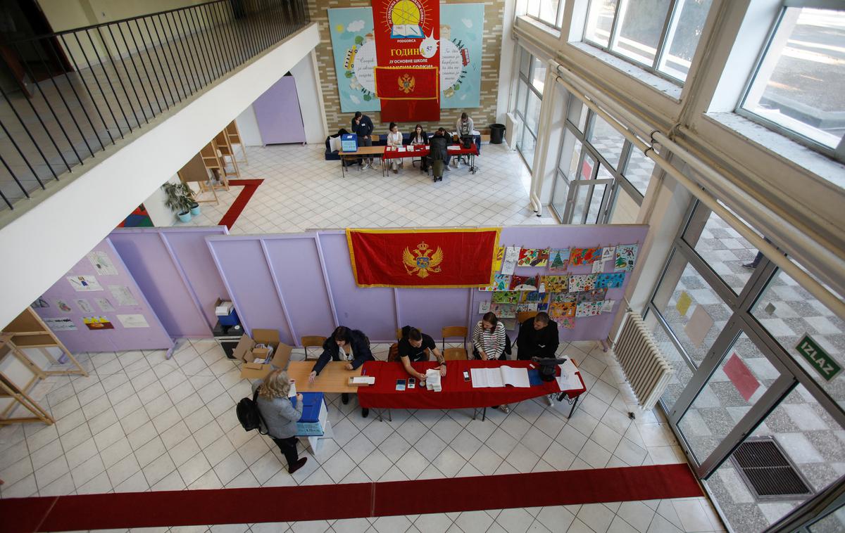 Črna gora, volitve, predsednik | Volitve je zaznamovala izredno nizka volilna udeležba, ki je bila po neuradnih podatkih 56,2-odstotna, najnižja od uvedbe večstrankarskega sistema v državi. | Foto Reuters