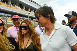 Shakira in Tom Cruise skupaj na Formuli 1: se med njima nekaj plete?