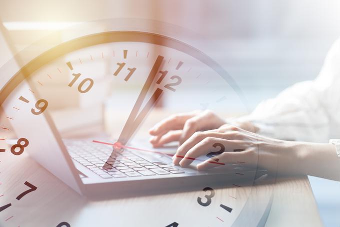 V Franciji se obveznosti delodajalca v zvezi z beleženjem delovnega časa razlikujejo glede na to, ali gre za zaposlene z delovnim časom po urah ali za zaposlene po pogodbi o zaposlitvi. Za prve ni posebne obveznosti beleženja delovnega časa, za druge pa je. | Foto: Shutterstock